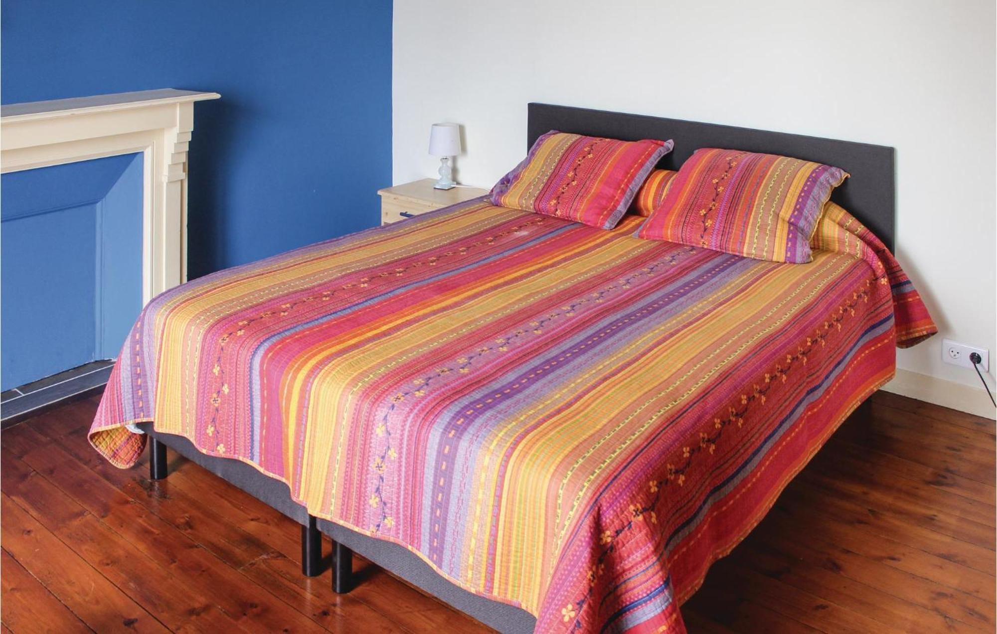 Pet Friendly Home In Tredrez-Locquemeau With Wifi Экстерьер фото